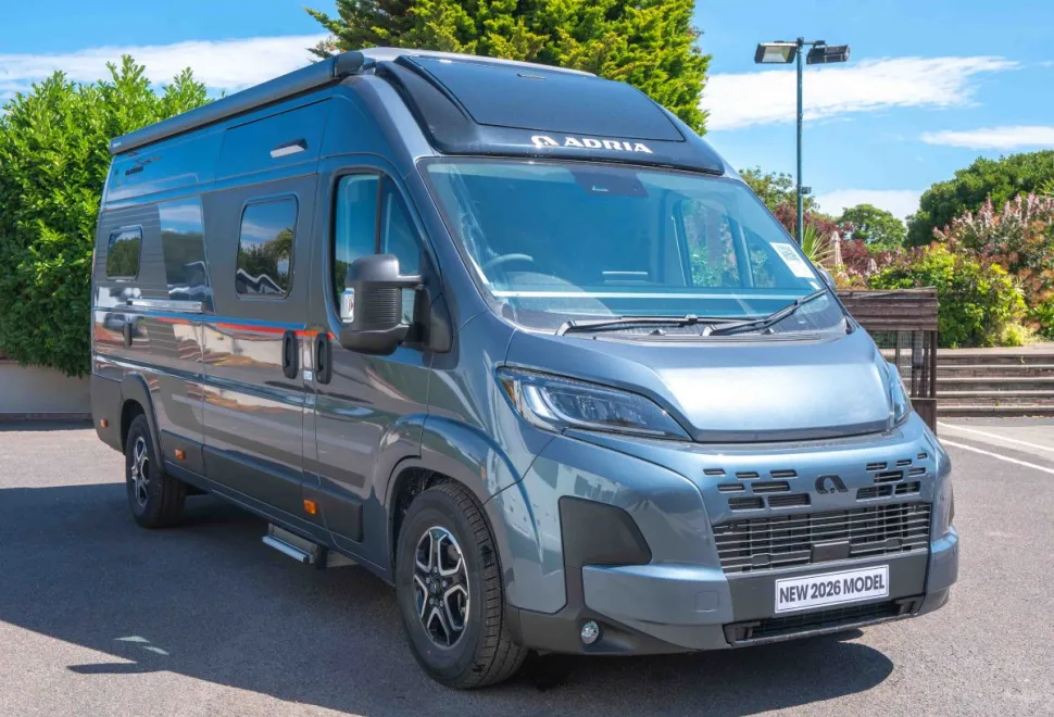 Adria Twin Sports 640 SLB 180BHP Auto 2026