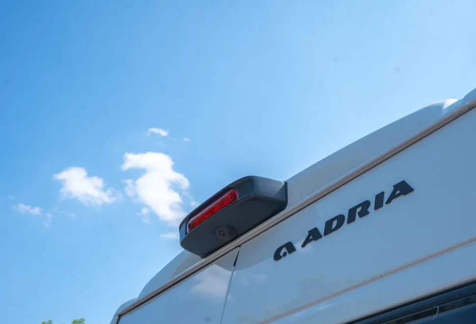 Adria Twin Sports 640 SLB 180BHP Auto 2026