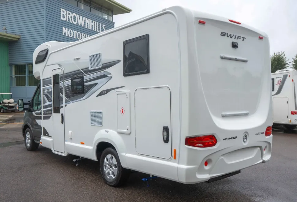 Swift Voyager 485 130BHP 2026