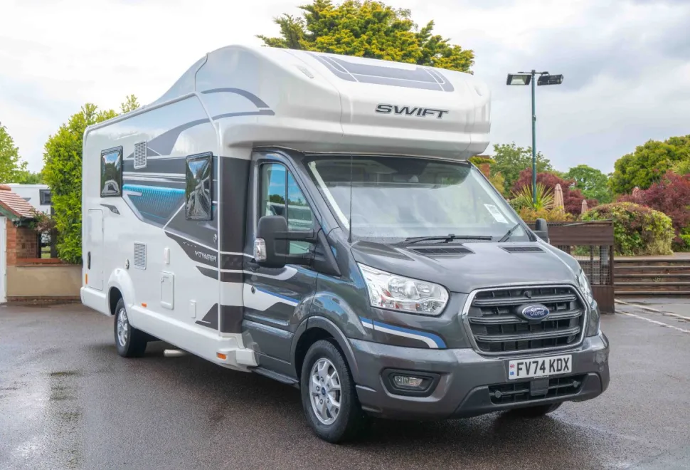 Swift Voyager 494 155BHP Auto 2024
