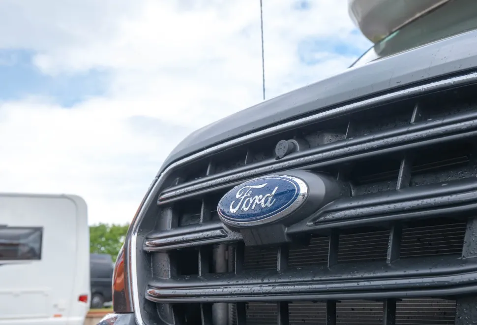 Swift Voyager 494 155BHP Auto 2024