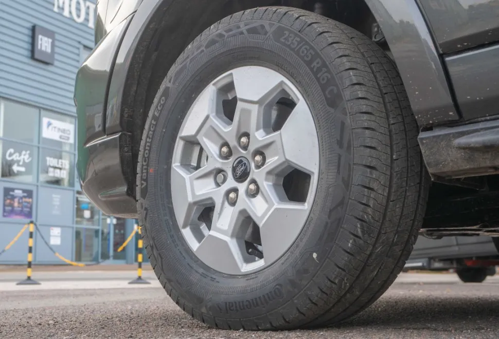 Swift Voyager 494 130BHP 2026