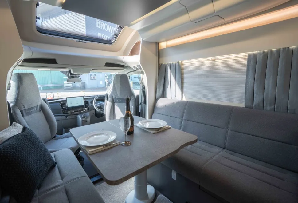 Swift Voyager 505 165BHP Auto 2026
