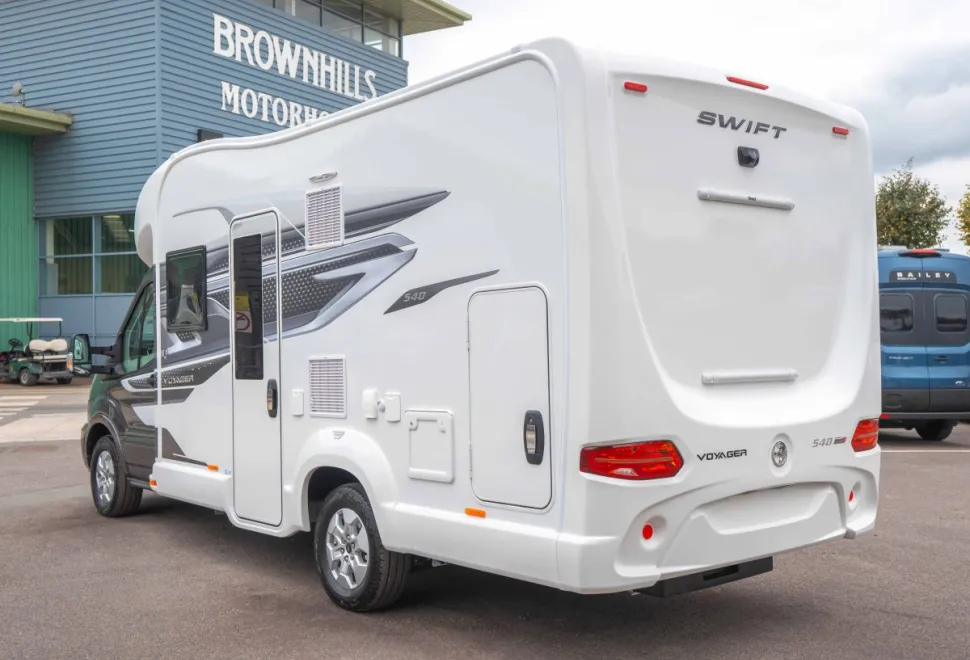 Swift Voyager 540 165BHP Auto 2026