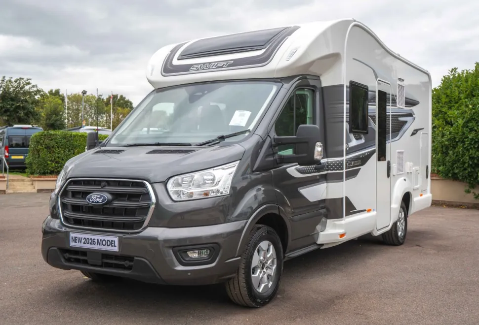 Swift Voyager 540 165BHP Auto 2026