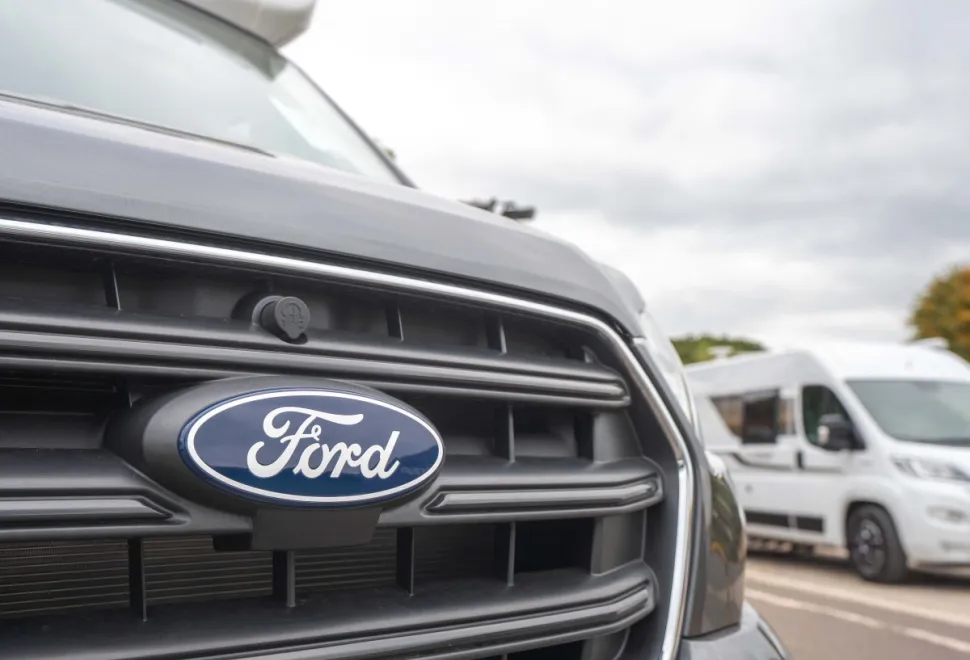 Swift Voyager 540 165BHP Auto 2026