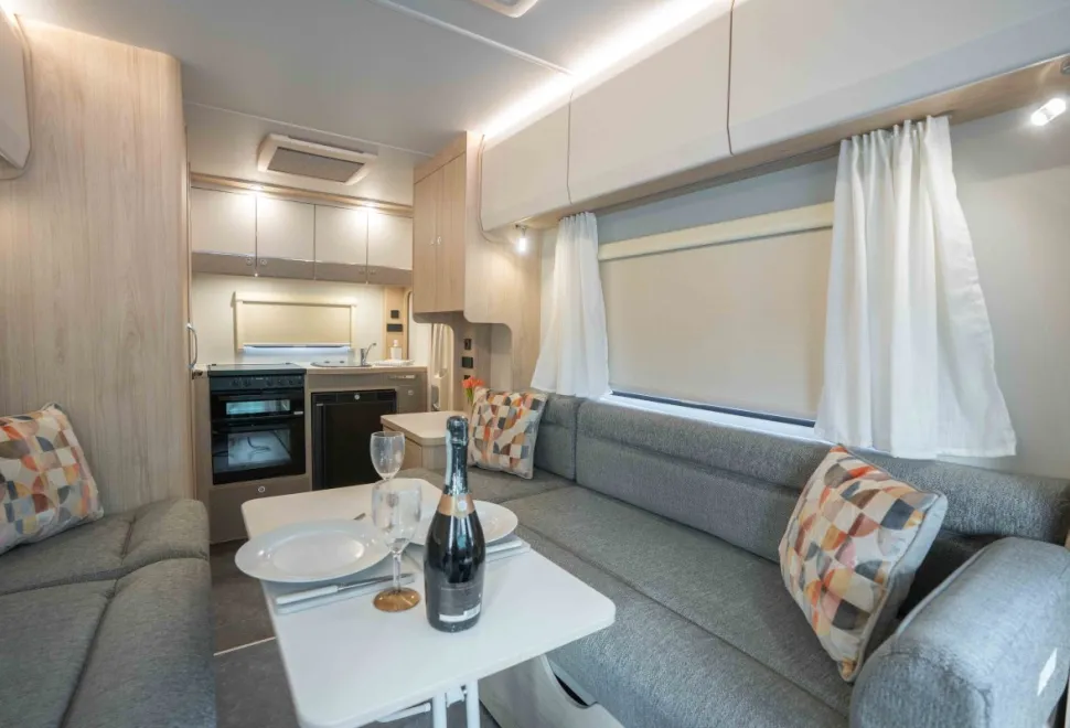 Elddis Whirlwind GT 115 140BHP 2026