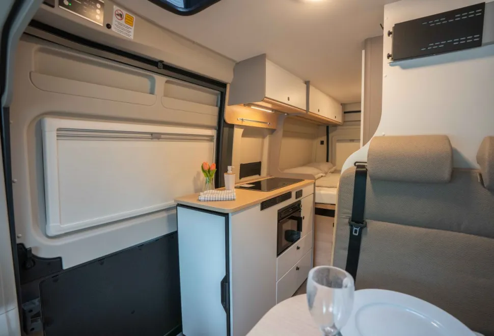 Elddis Whirlwind GTV 560 Pop Top 140BHP 2026