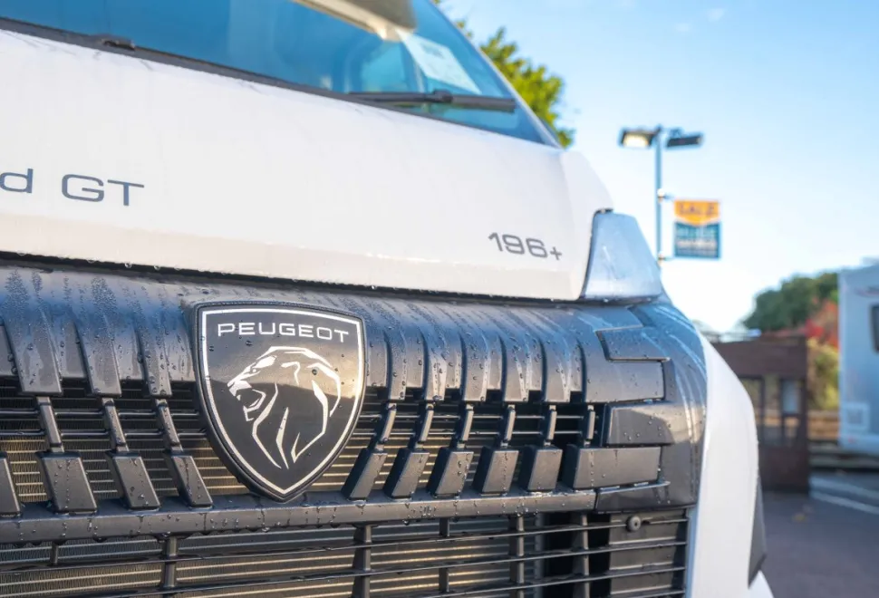 Elddis Whirlwind GT 196+ 140BHP Auto 2026