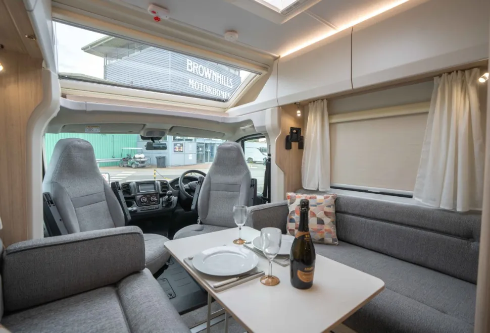 Elddis Whirlwind GT 150 140BHP 2026
