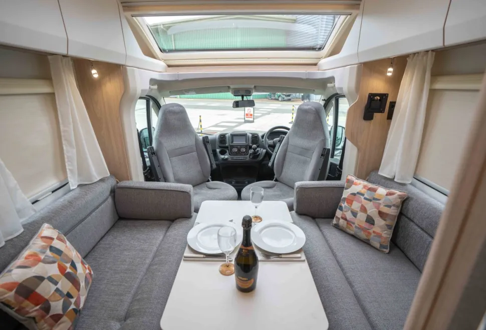 Elddis Whirlwind GT 150 140BHP 2026