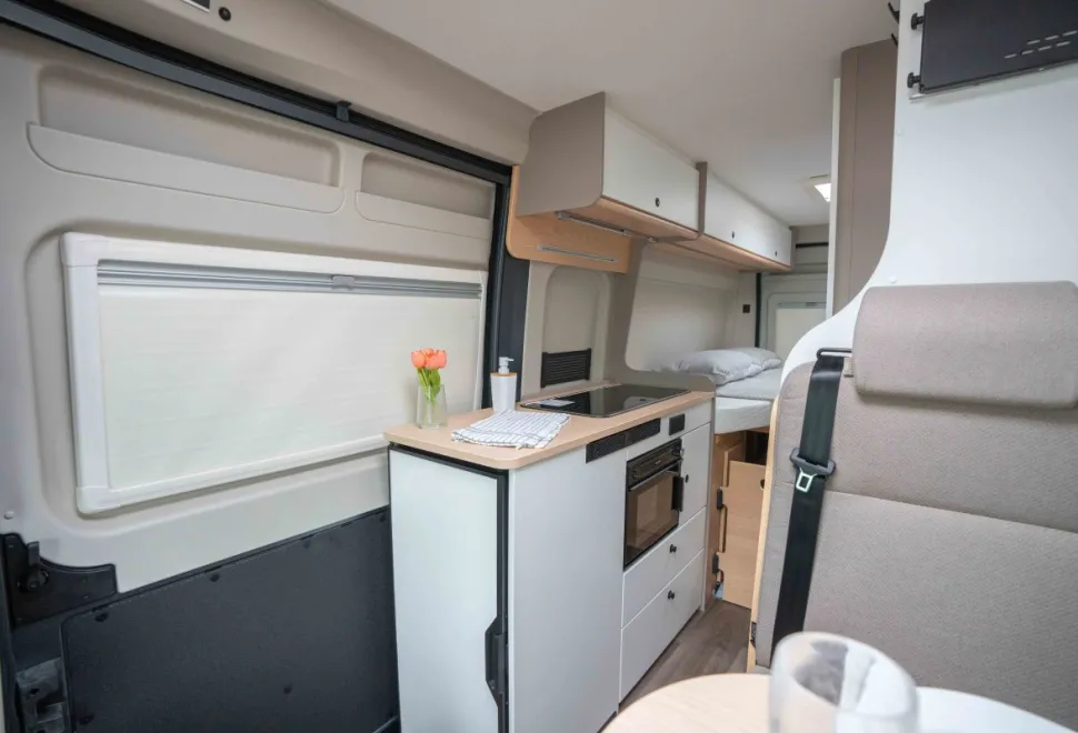 Elddis Whirlwind GTV 563 140BHP Auto 2026