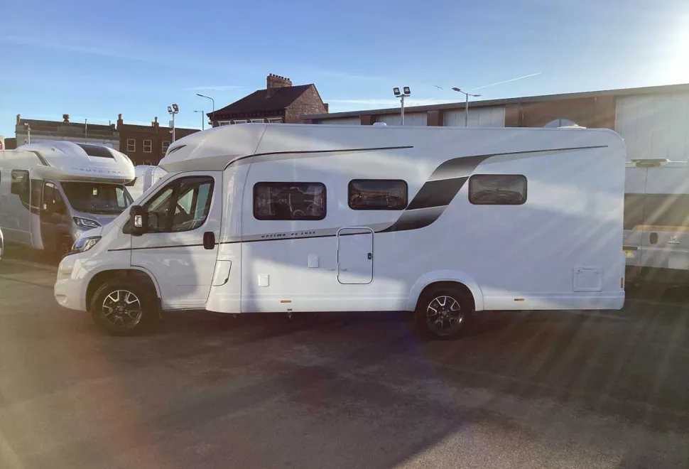 Hobby Optima T70 F De Luxe  