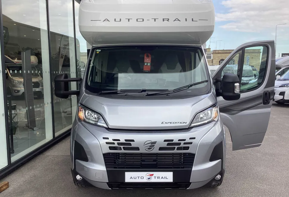 Auto-Trail Expedition C71 