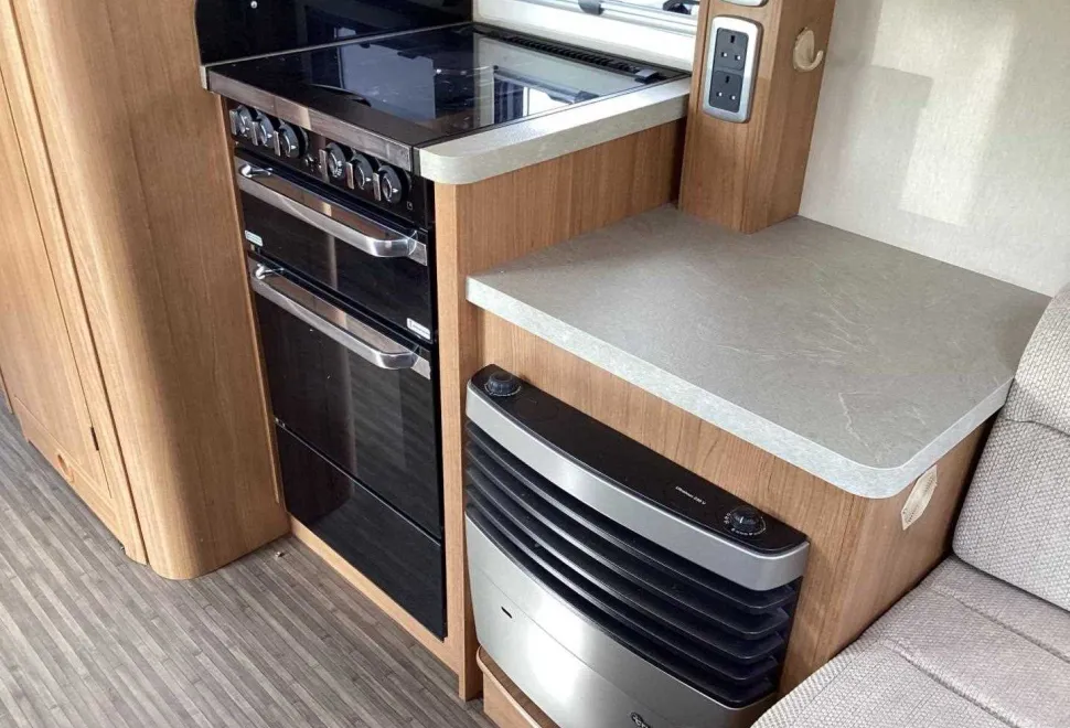 Auto-Trail Apache 634 2014