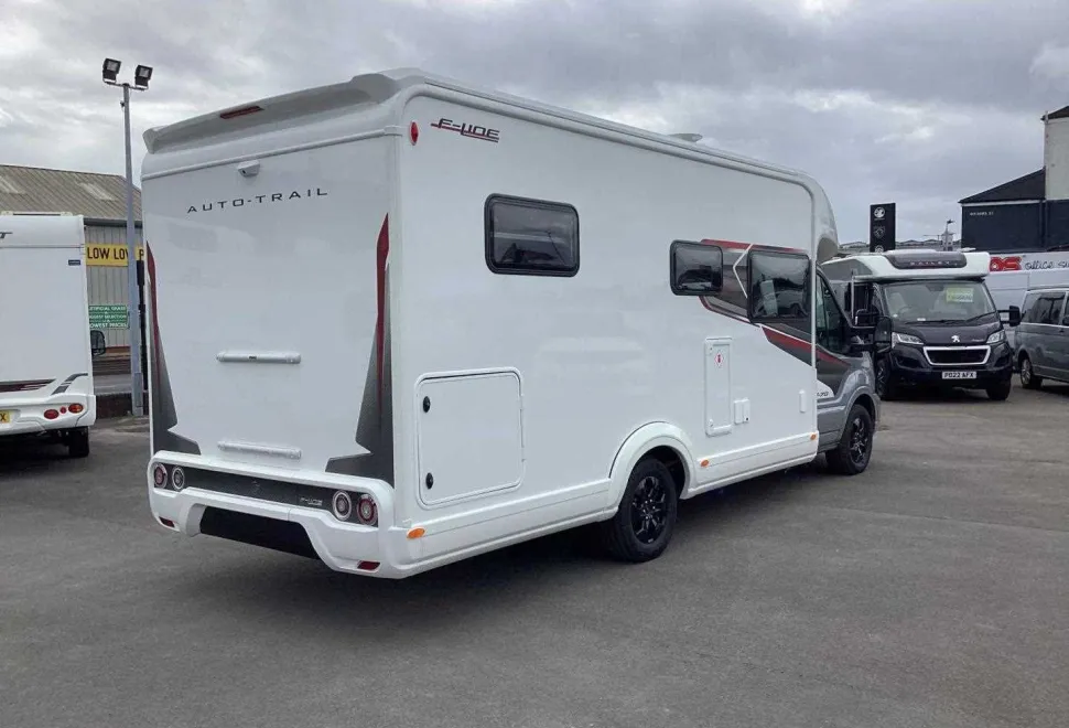 Auto-Trail F70  