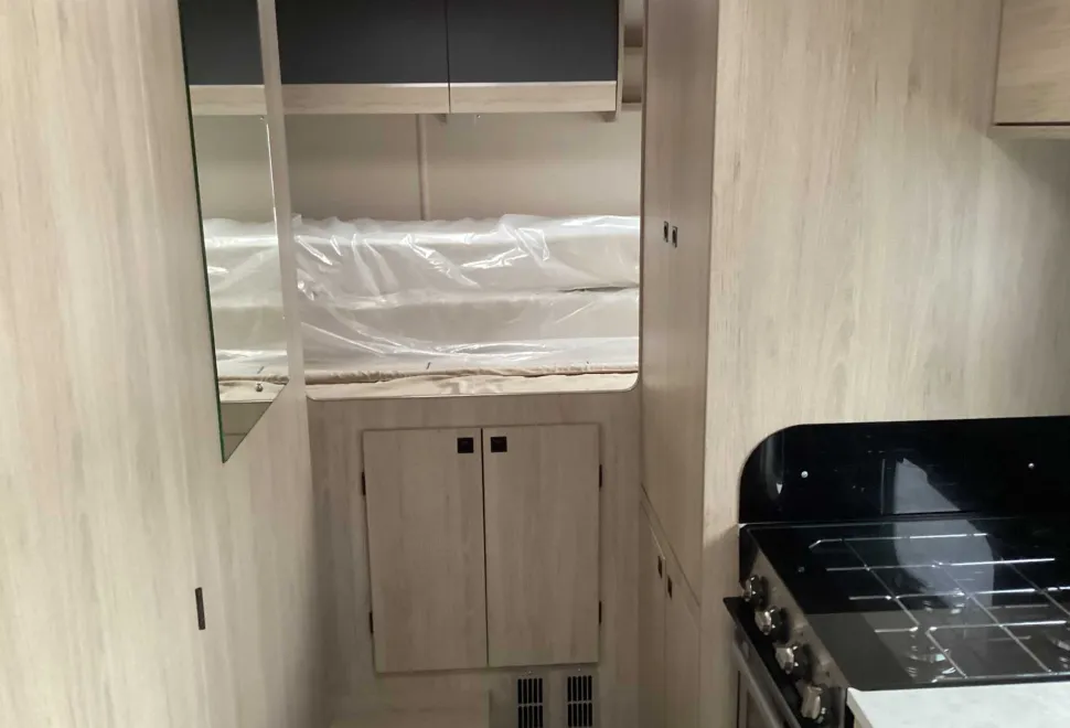 Auto-Trail Expedition C63 