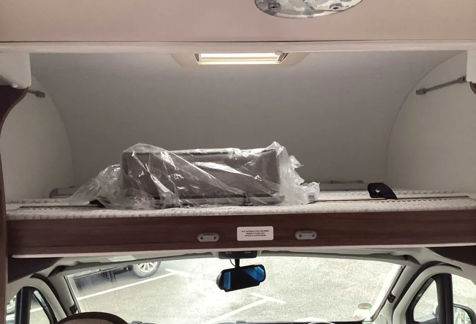 Auto-Sleepers Broadway EB 2018