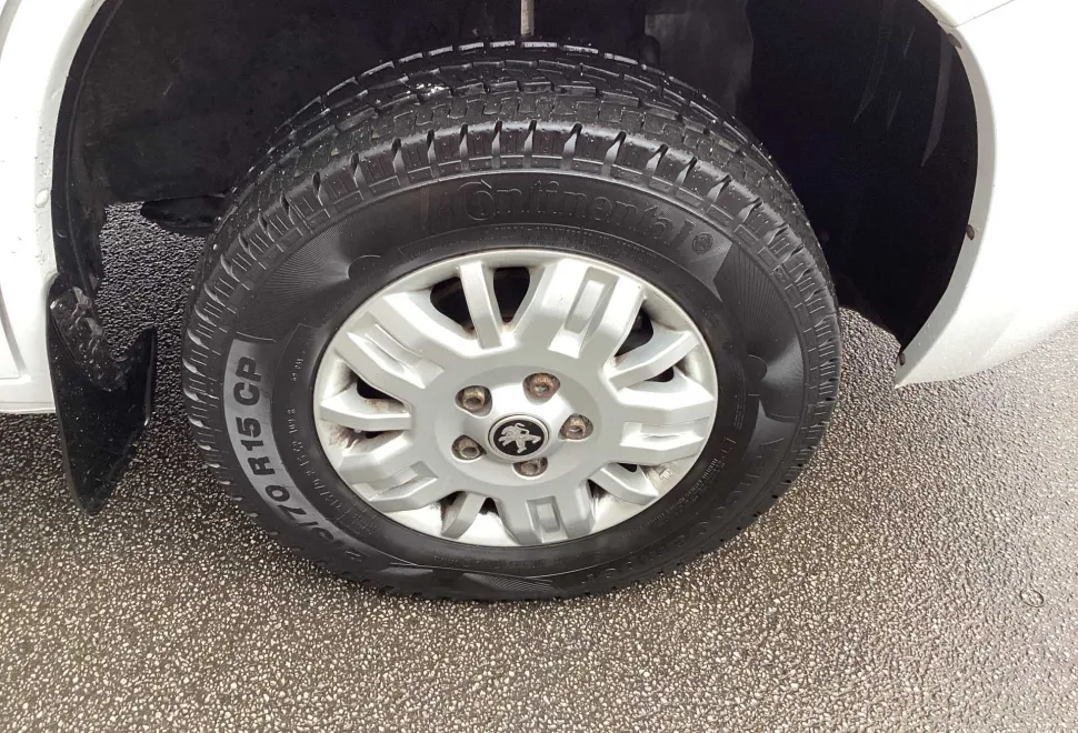 Auto-Sleepers Broadway EB 2018