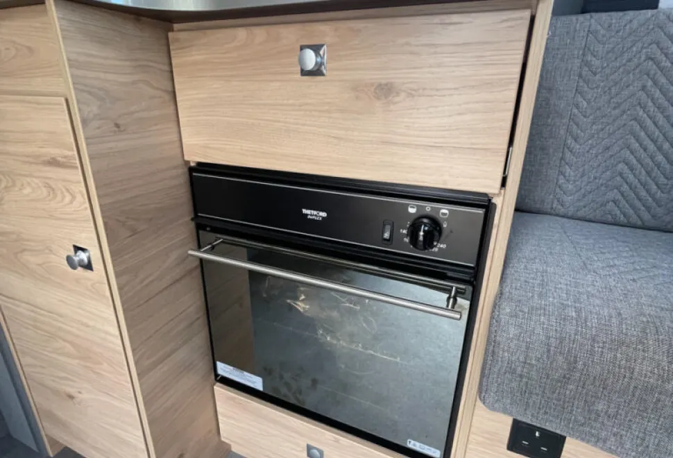 Dethleffs Eurostyle T 7052 DBL 2025
