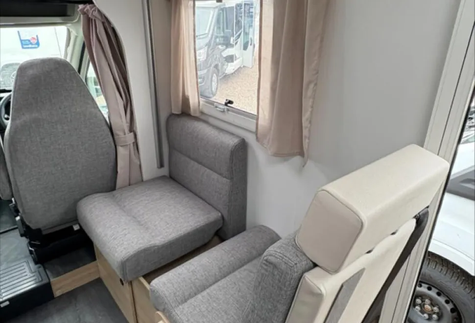 Chausson First Line 720 2025