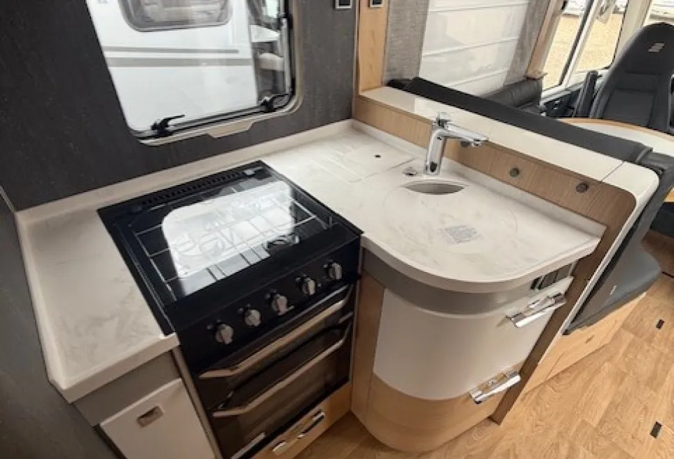 Hymer B-Class ML I 780 2025