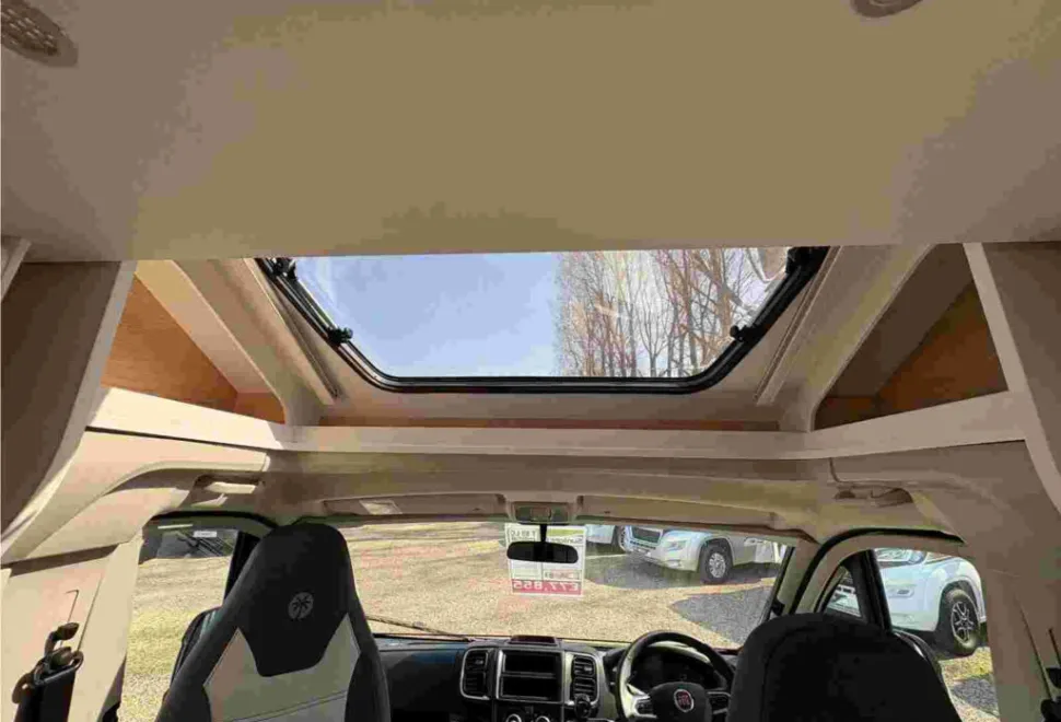 Sunlight Adventure T 69 LC 2025