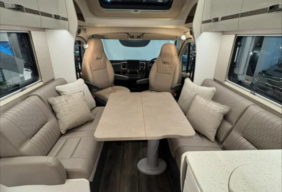 Swift Hi Style Xtra 694 60th Edition 2026