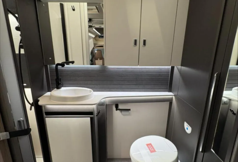 Swift Voyager Xtra 505 60th Edition 2026