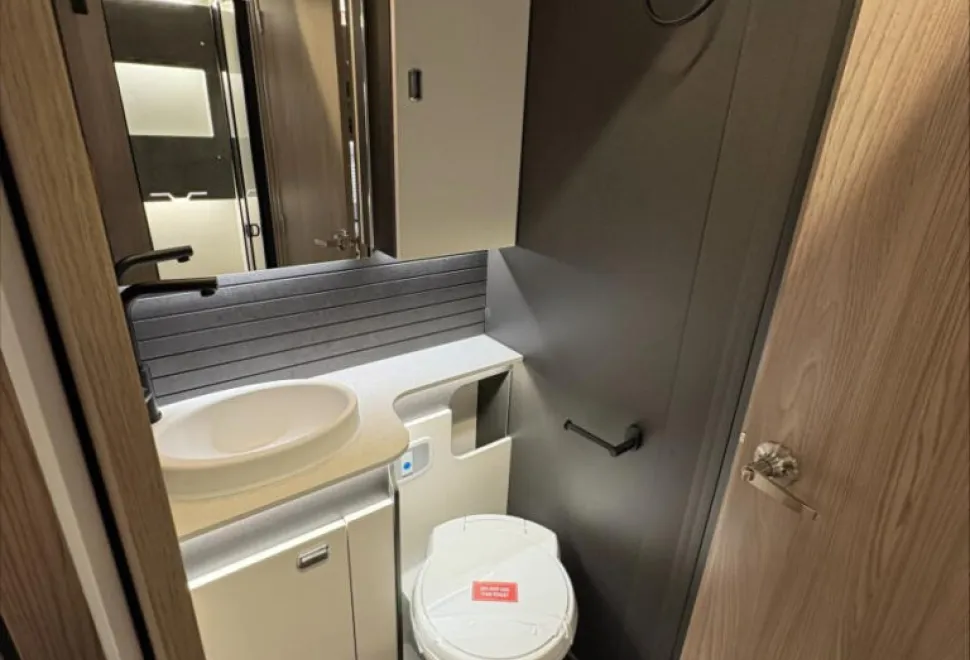 Swift Voyager Xtra 594 60th Edition 2026
