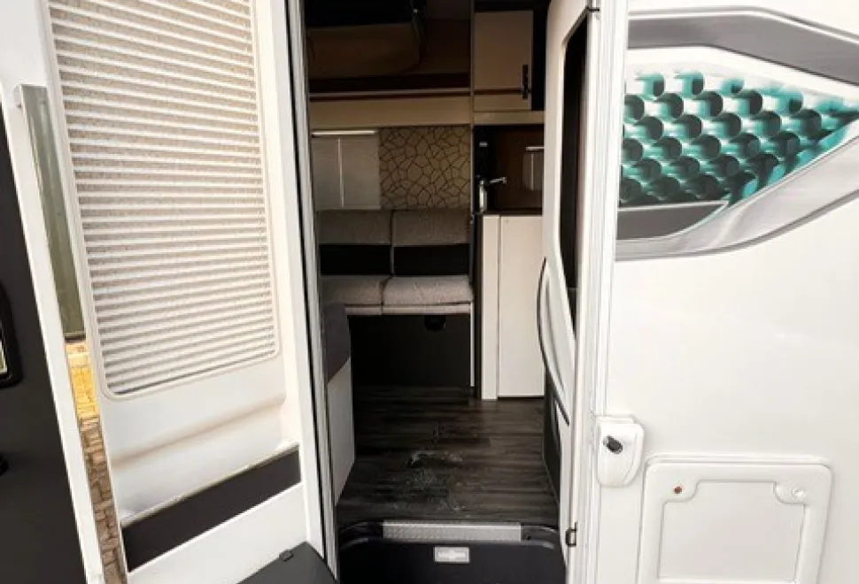 Swift Hi Style 674 2023
