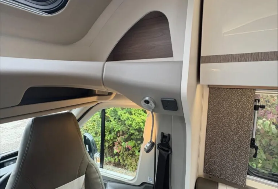Swift Voyager Xtra 564 60th Edition 2026