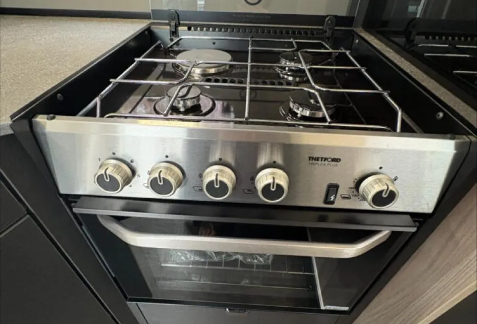 Swift Voyager Xtra 564 60th Edition 2026