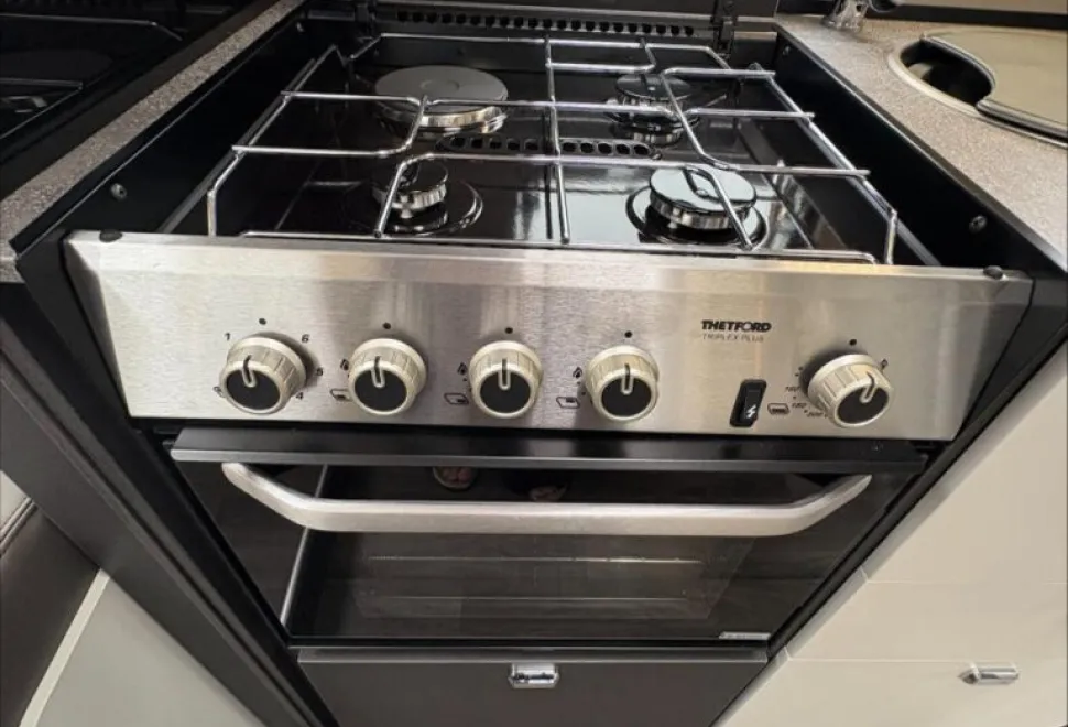 Swift Voyager Xtra 574 60th Edition 2026