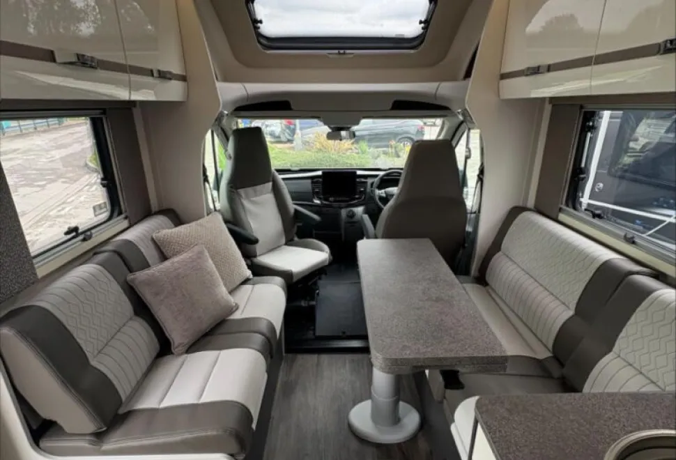 Swift Voyager Xtra 584 60th Edition 2026