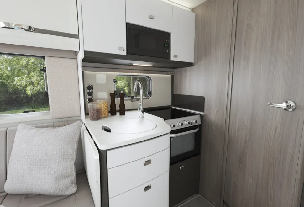 Swift Hi Style Xtra 684 60th Edition 2026