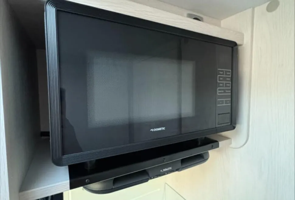 Auto-Sleepers Kemerton XL 2023