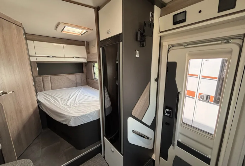 Swift Voyager Xtra 564 60th Edition 2026