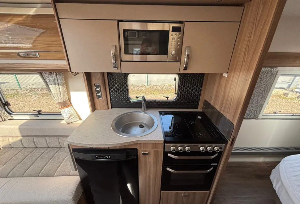 Swift Sienna 2 2021