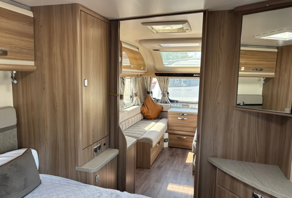 Swift Sienna 2 2021