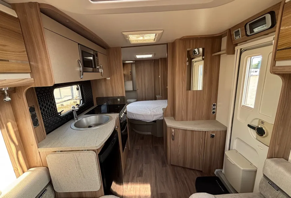 Swift Sienna 2 2021