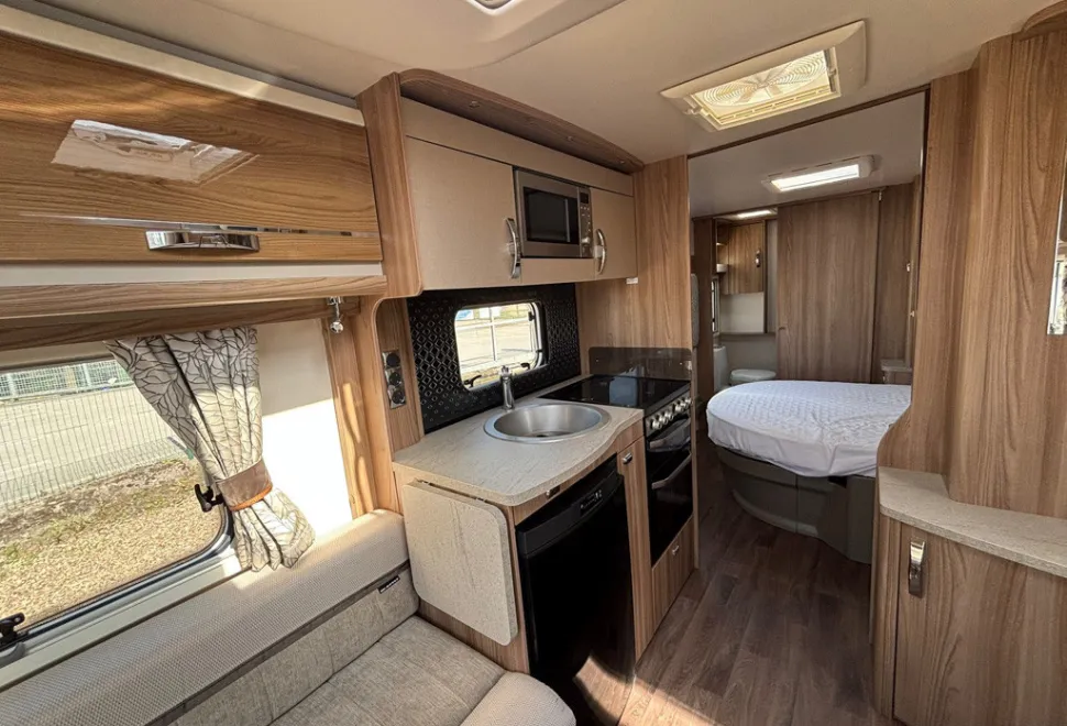 Swift Sienna 2 2021
