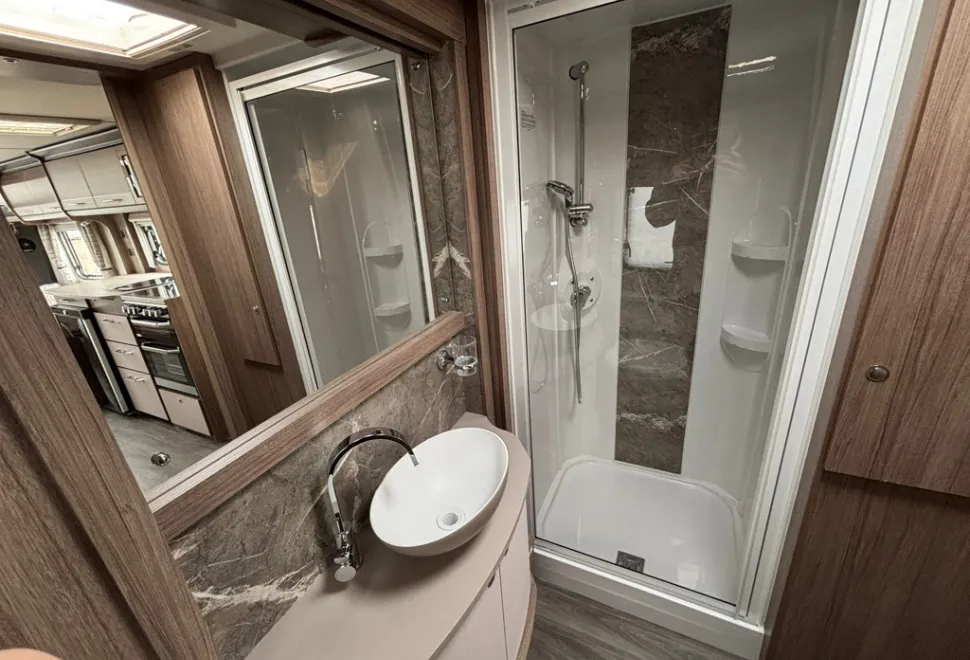 Coachman VIP 520 2021