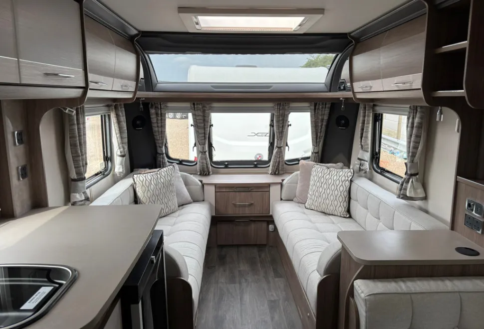 Coachman VIP 520 2021