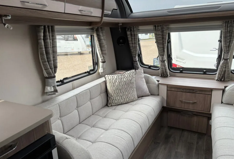 Coachman VIP 520 2021