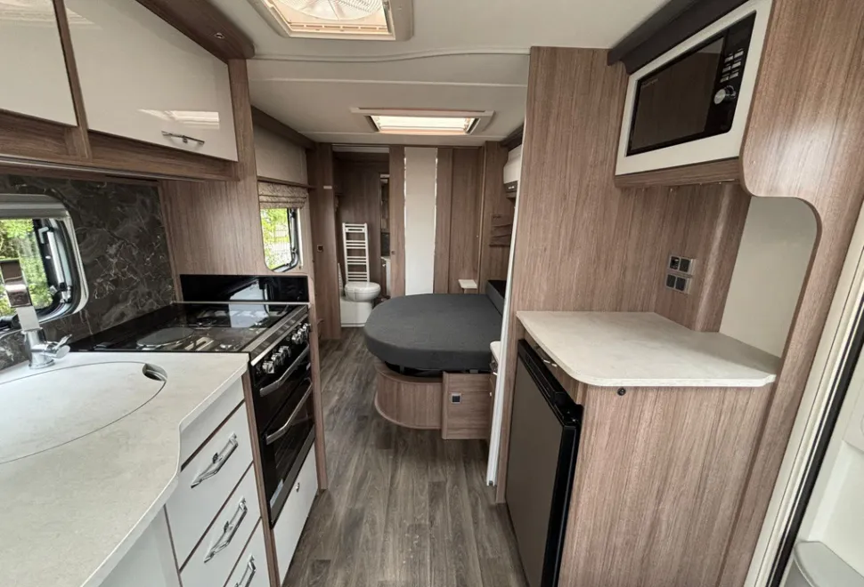 Coachman VIP 575 2024