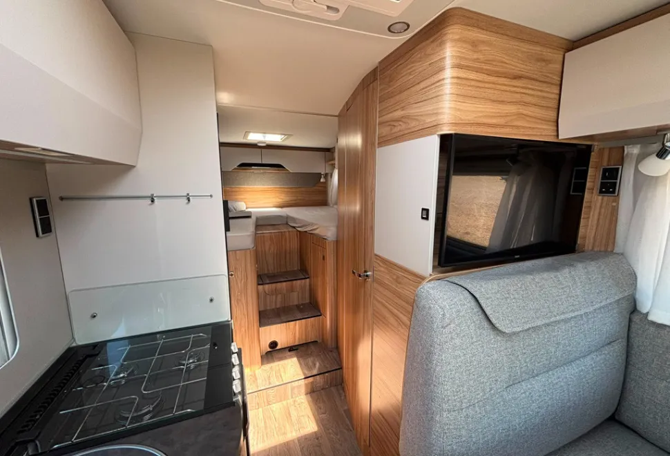 Hymer Exsis 580T 