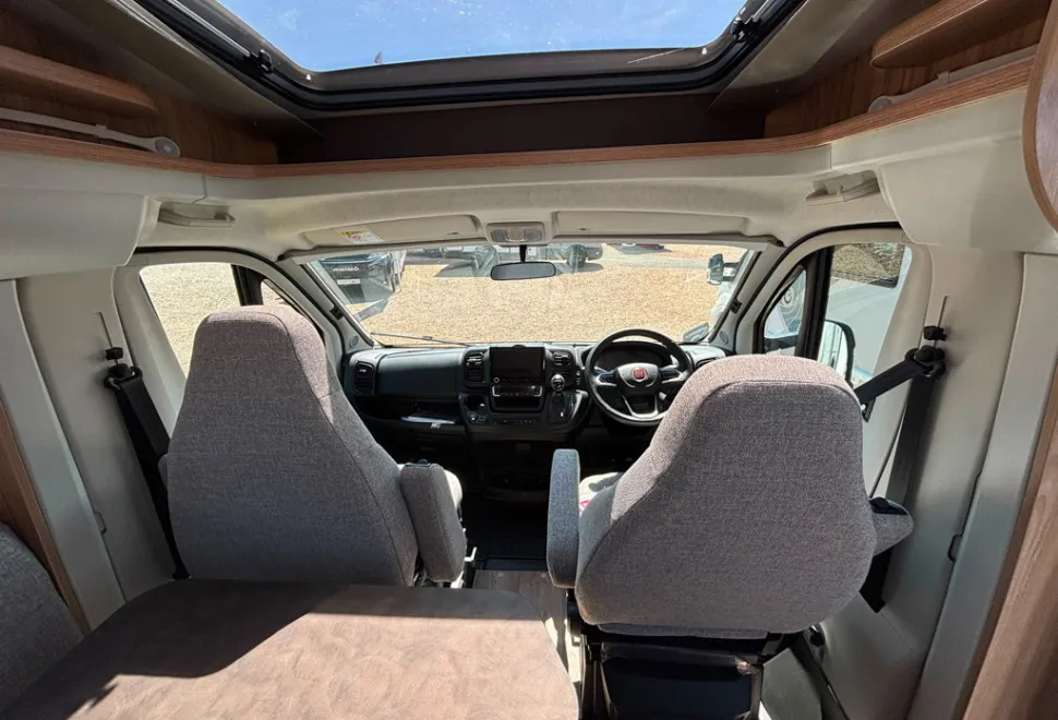 Hymer Exsis 580T 