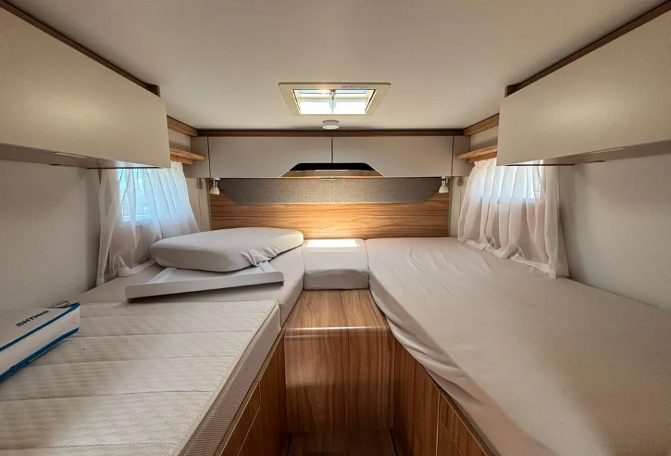 Hymer Exsis 580T 