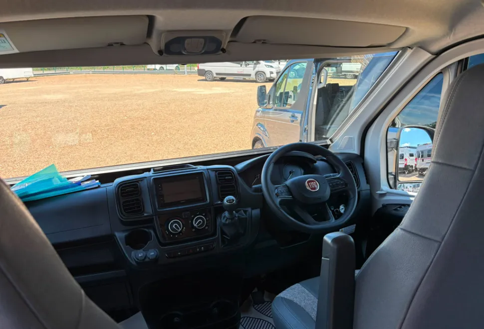 Auto-Trail Expedition 68 